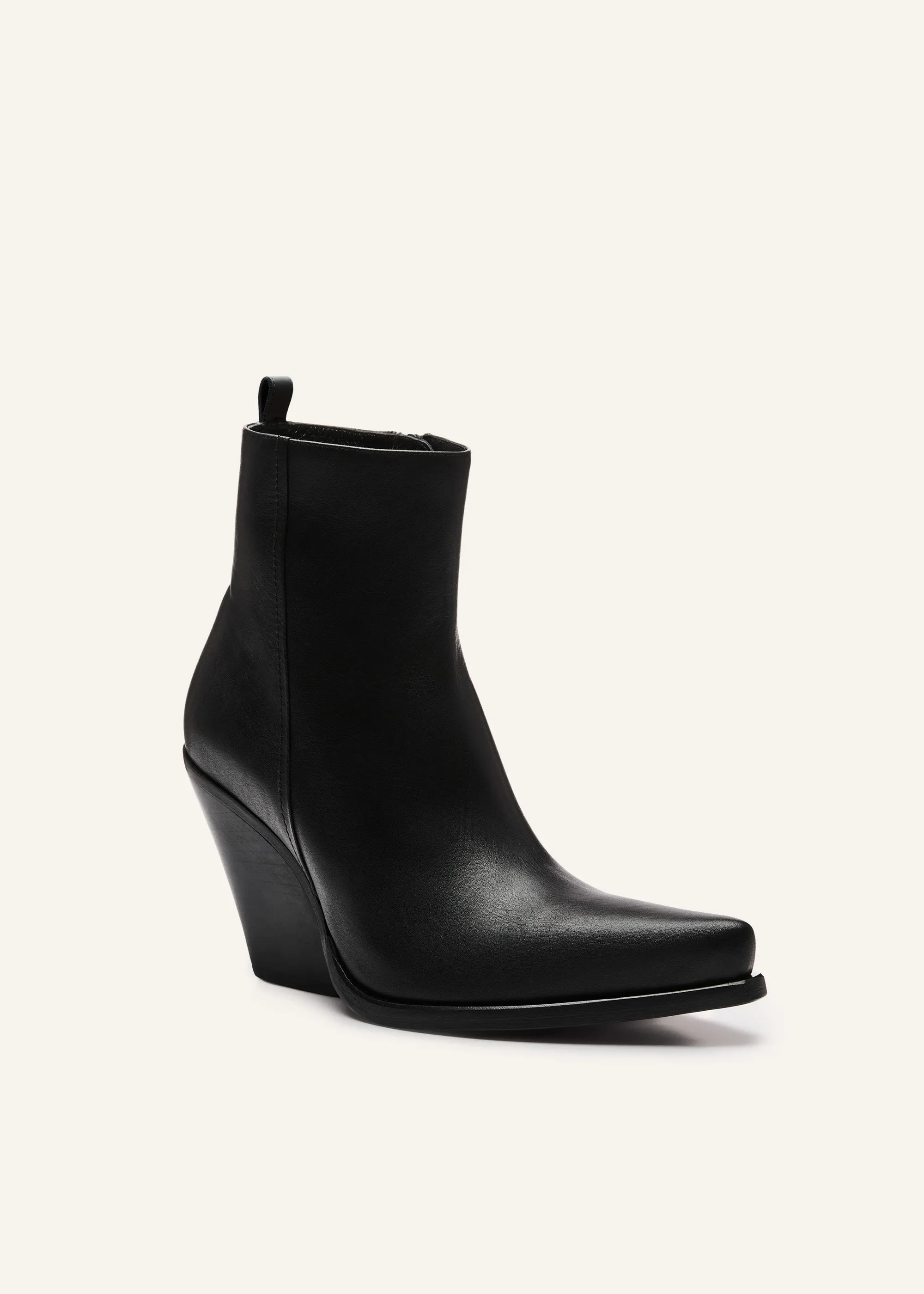 Calf leather cowboy ankle boots in black