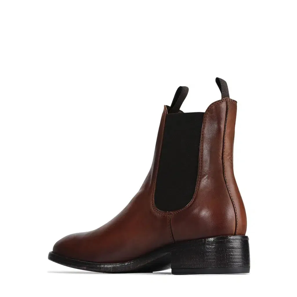 CELINA CHELSEA BOOT